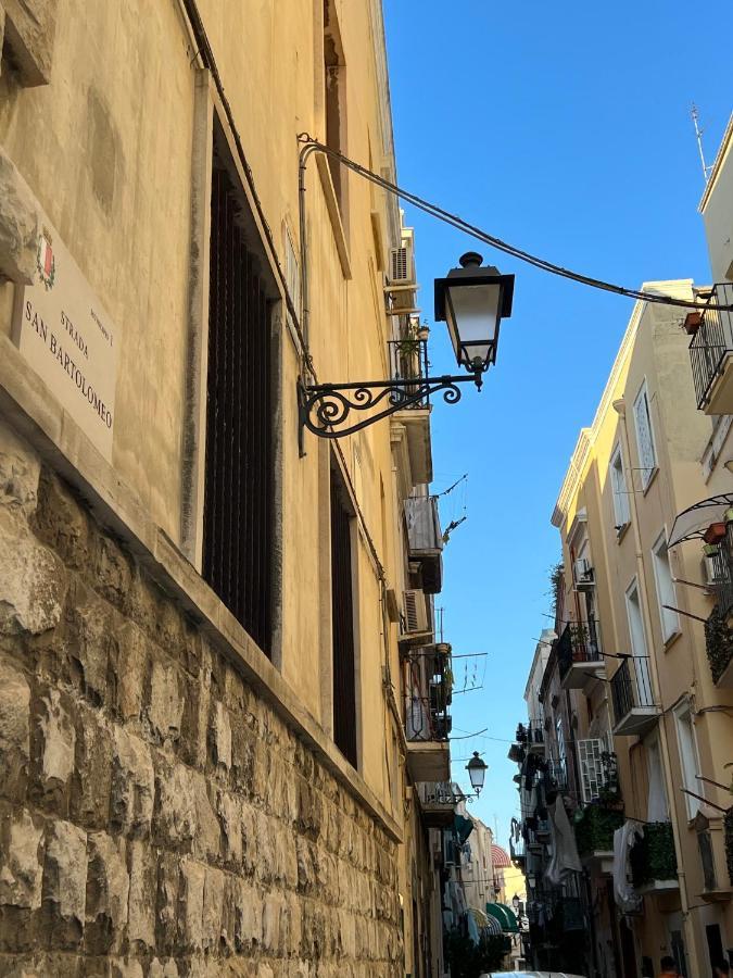 Com A Cas - Feel At Home In The Old Town Bari Exteriör bild